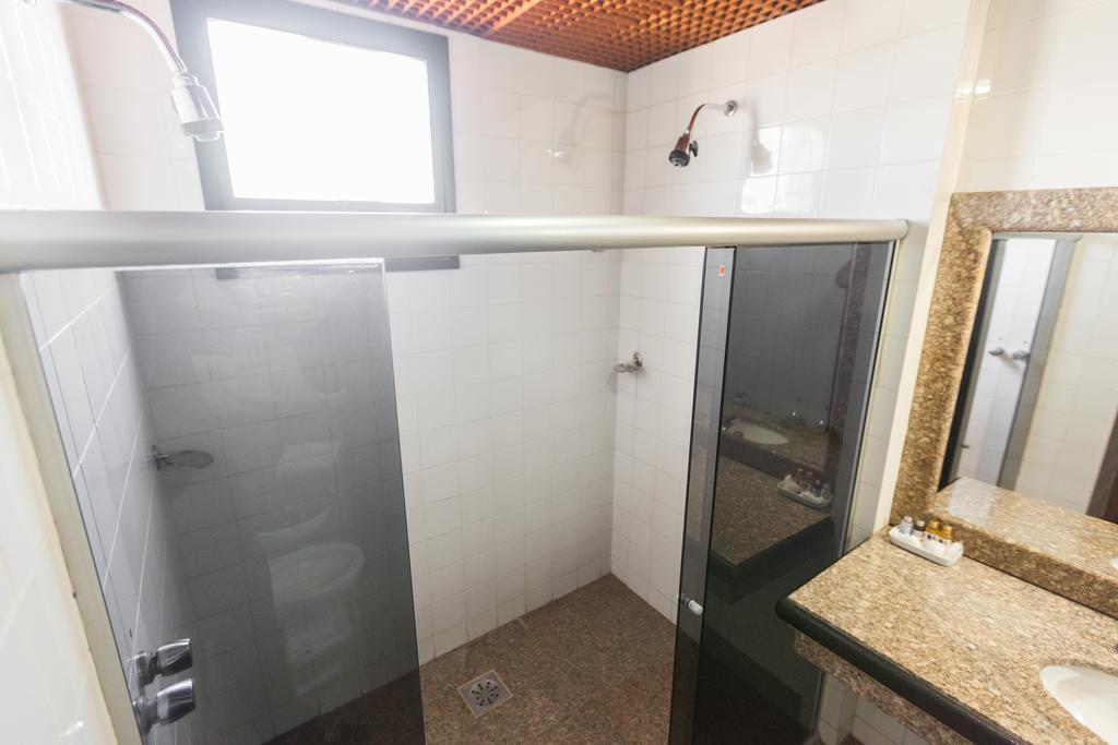 Dimas Lessa Hotel Montes Claros Exterior foto