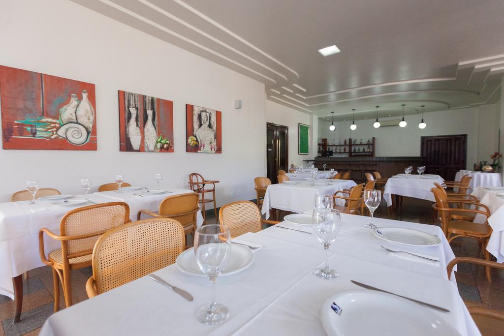 Dimas Lessa Hotel Montes Claros Exterior foto