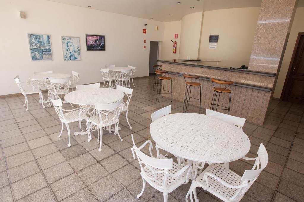 Dimas Lessa Hotel Montes Claros Exterior foto